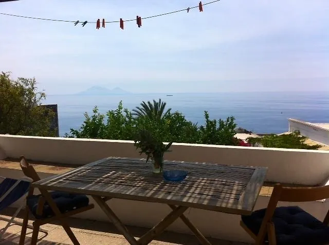 Guest house Casa Mare Blu Hotel Ginostra