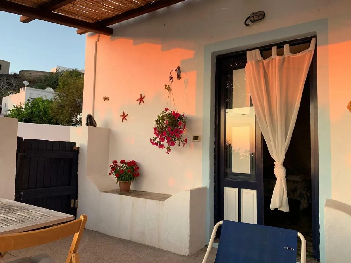 Casa Mare Blu Hotel Ginostra 0*,